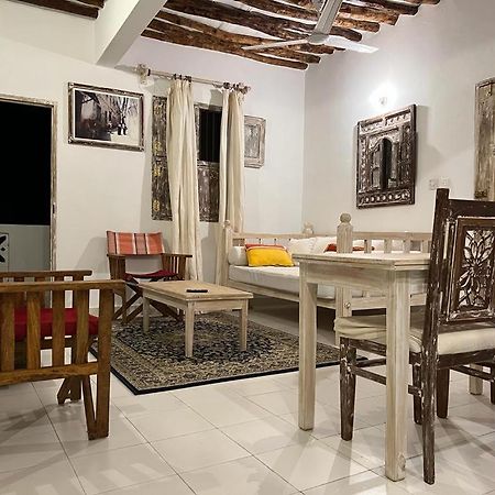 Beytsalaam Apartments Lamu Exterior photo