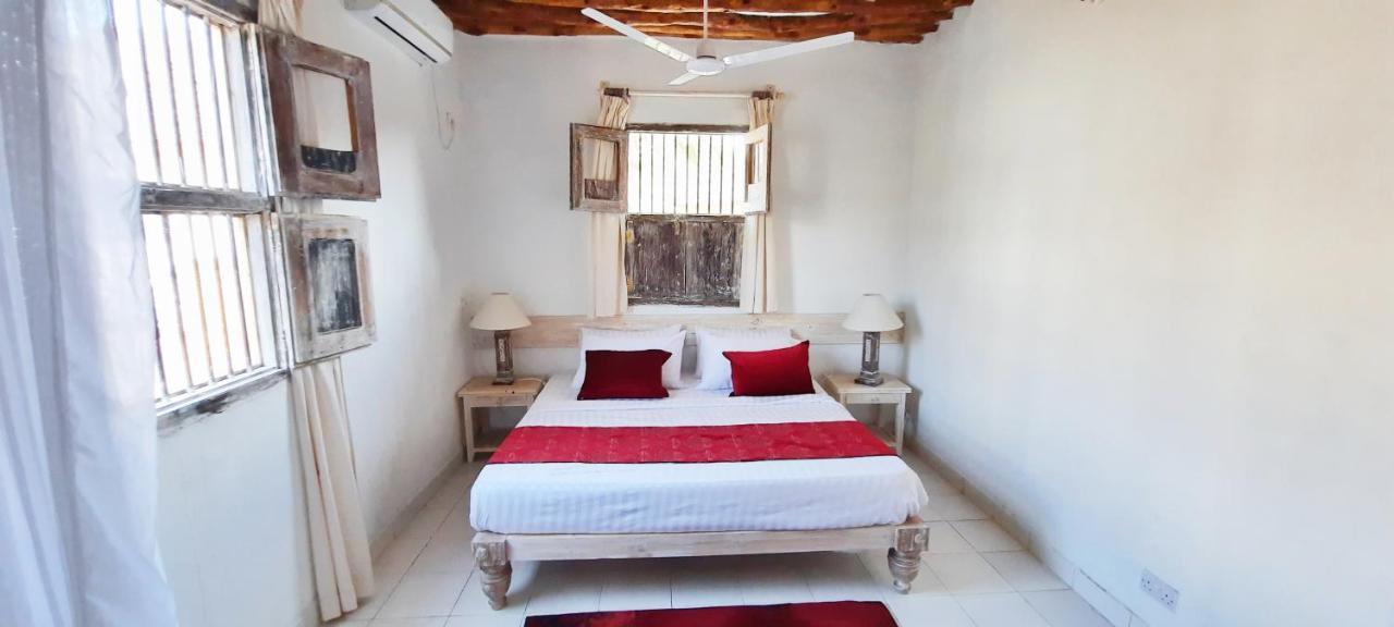 Beytsalaam Apartments Lamu Exterior photo